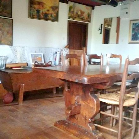 Maison Spacieuse A St Constant Fournoules Avec Jardin Saint-Constant المظهر الخارجي الصورة